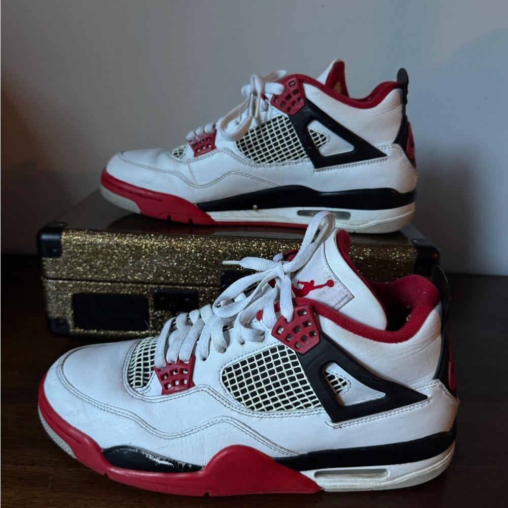 Nike | Air Jordan - Mens size 10.5